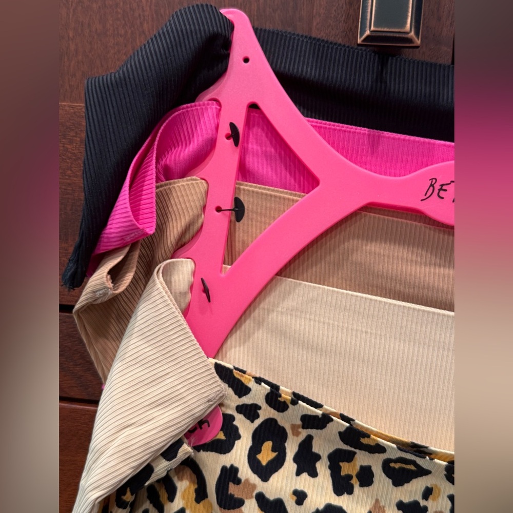 Betsey Johnson NWT Size XL 5 Pk Leopard Print Pink Black Beige Panties (I023) - Picture 3 of 9